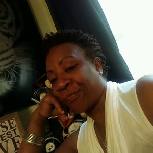 Meet your Posher, Chrissy